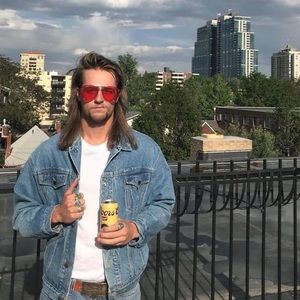 Meet your Posher, Simbo